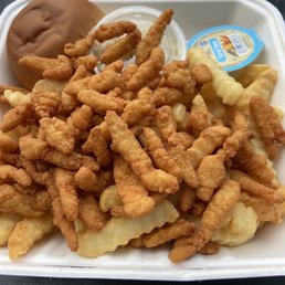 Clam strips. Batter so thick, there was no clam taste. Clam strips. Batter so thick, there was no clam taste.