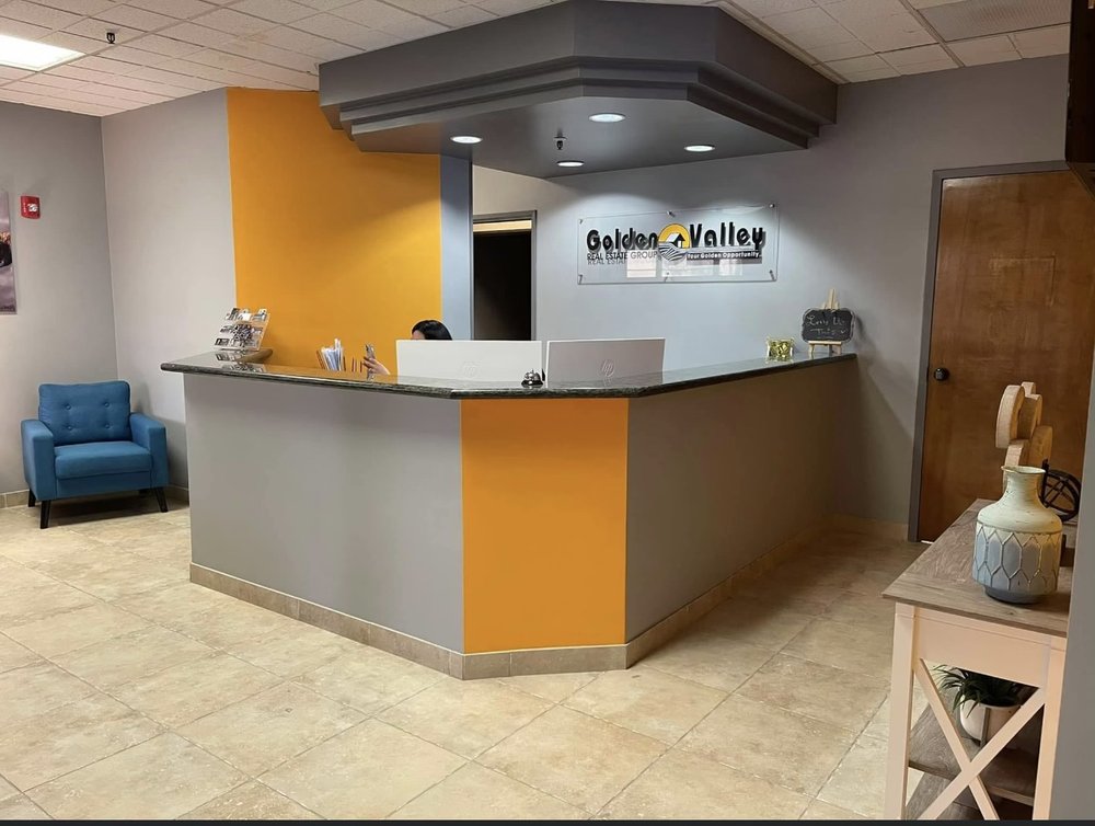 GOLDEN VALLEY REAL ESTATE GROUP Updated October 2024 13 Photos