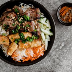 Mia's Vietnamese Cuisine FL - SP1. Grilled Pork and Egg Rolls
Served w. rice or rice vermicelli noodles