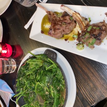 Jerry's Bar - Coffee Lamb Chops and Side Sauteed Spinach & Garlic - Cocktail Bars Near Me - Philadelphia, Pennsylvania