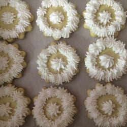 Leon's Pastry Shop