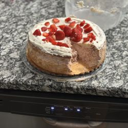Healthy Body Bakery - Strawberry keto cheesecake