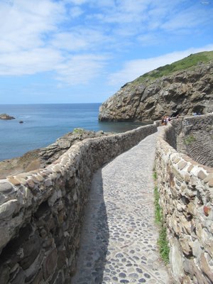 Gaztelugatxe by null