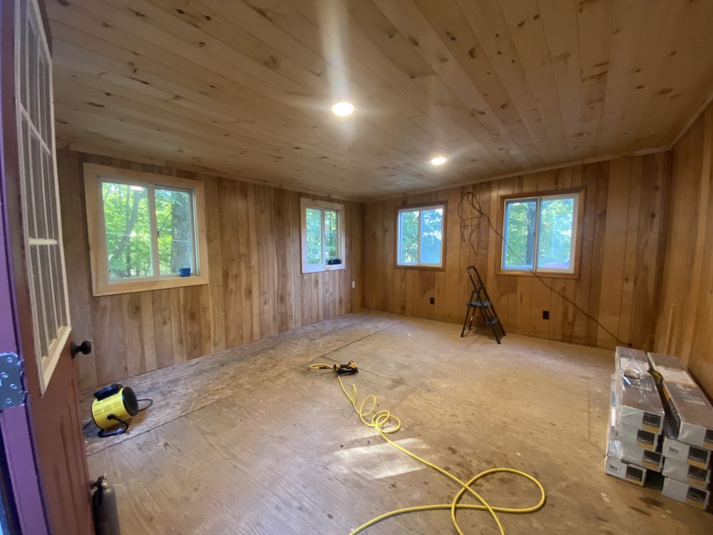 Slide of R&R Contracting