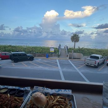 Lucky Fish - Seafood Near Me - Dania Beach, Florida Lucky Fish - Seafood Near Me - Dania Beach, Florida