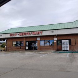 76 Self-Serve/Mart - Mini Mart entrance