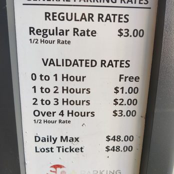 Salt Our Kaka'ako Parking Garage - Parking rates on 10-18-22 - Parking Near Me - Honolulu, Hawaii Salt Our Kaka'ako Parking Garage - Parking rates on 10-18-22 - Parking Near Me - Honolulu, Hawaii