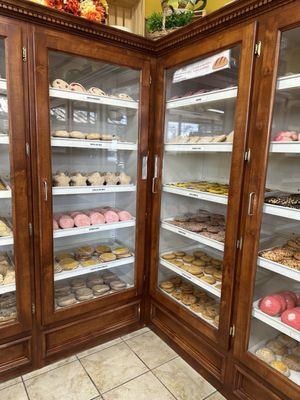 La Perla Bakery by null