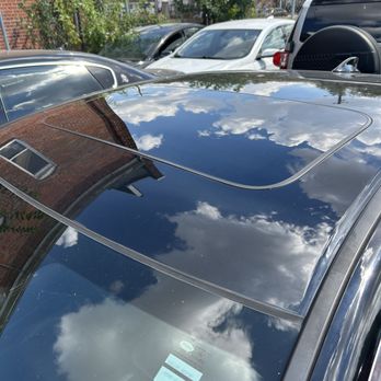 Ace Auto Glass - New sunroof installed on vehicle - Windshield Installation & Repair Near Me - Stafford, Texas Ace Auto Glass - New sunroof installed on vehicle - Windshield Installation & Repair Near Me - Stafford, Texas