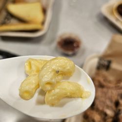 Dickey's Barbecue Pit - Bland mac and cheese