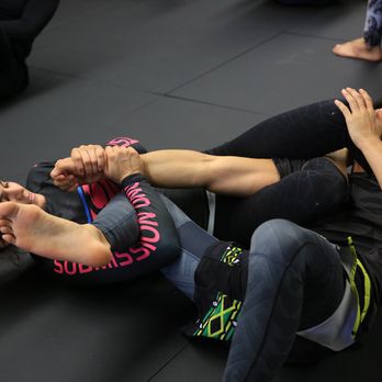 10th Planet Pasadena - Students practicing fundamentals - Brazilian Jiu-jitsu Near Me - Altadena, California 10th Planet Pasadena - Students practicing fundamentals - Brazilian Jiu-jitsu Near Me - Altadena, California
