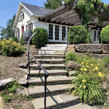 Greenhill Vineyards - Wineries Near Me - Middleburg, Virginia Greenhill Vineyards - Wineries Near Me - Middleburg, Virginia