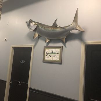 Belle Isle Seafood - Inside - Seafood Near Me - Winthrop, Massachusetts Belle Isle Seafood - Inside - Seafood Near Me - Winthrop, Massachusetts