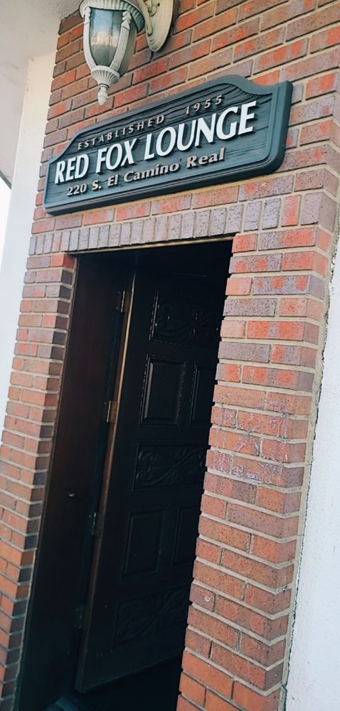 RED FOX LOUNGE - Updated September 2024 - 48 Photos & 94 Reviews - 220