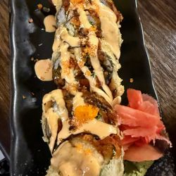 Tokyo Cafe - Dynamite Roll