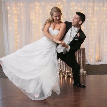 Long Beach Wedding Dance - Side dip! - Dance Studios Near Me - Lakewood, California Long Beach Wedding Dance - Side dip! - Dance Studios Near Me - Lakewood, California