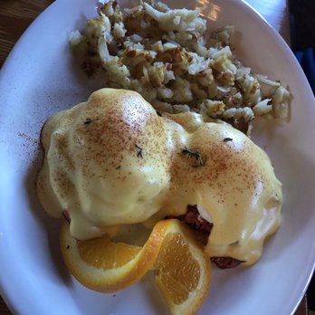 The Alchemy Lounge - Salmon Benny - Lounges Near Me - Cannon Beach, Oregon The Alchemy Lounge - Salmon Benny - Lounges Near Me - Cannon Beach, Oregon