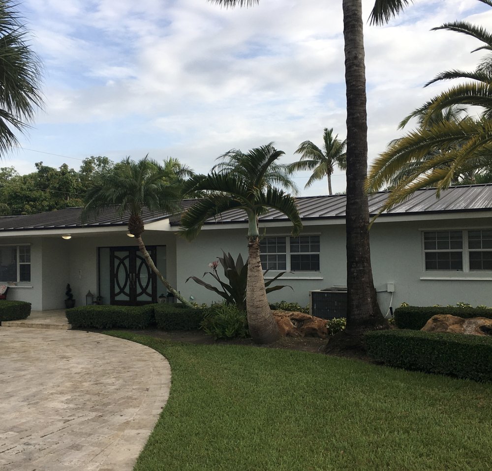 Slide of Isaacs Roofing