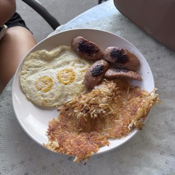 Scrambled Eggs Cafe - Cafes Near Me - Simi Valley, California