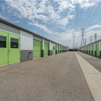 Extra Space Storage - Exterior Units - Extra Space Storage at 1562 N Main St, Orange, CA 92867 - Self Storage Near Me - Orange, California Extra Space Storage - Exterior Units - Extra Space Storage at 1562 N Main St, Orange, CA 92867 - Self Storage Near Me - Orange, California