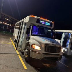 VIP Rideway Limo & Black Car Service