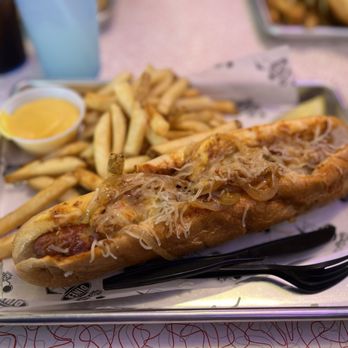Doo Wop Diner - Foot long chili cheese and fried onion - Diners Near Me - Wildwood, New Jersey Doo Wop Diner - Foot long chili cheese and fried onion - Diners Near Me - Wildwood, New Jersey