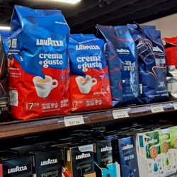 Euro Vegas - A variety of coffees!