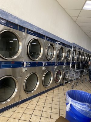 Oasis Laundromat