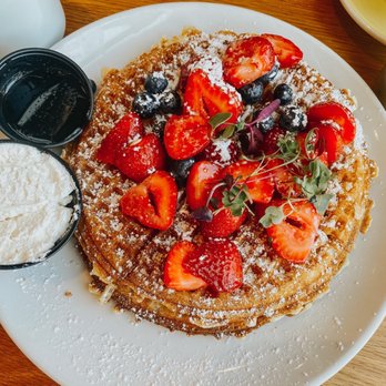 Poached Kitchen - Classic Waffle - Breakfast & Brunch Near Me - Irvine, California