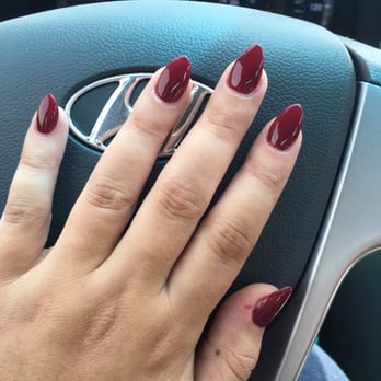 Lovely Nails - Almond shaped nails by Michael - Nail Salons Near Me - Burbank, California Lovely Nails - Almond shaped nails by Michael - Nail Salons Near Me - Burbank, California
