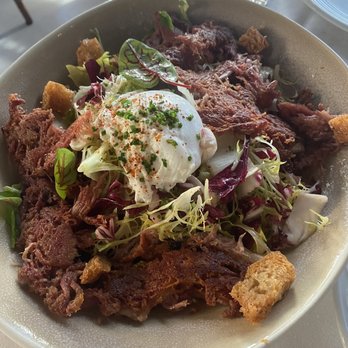 Obelix - Salade lyonnaise canard - French Near Me - Chicago, Illinois Obelix - Salade lyonnaise canard - French Near Me - Chicago, Illinois