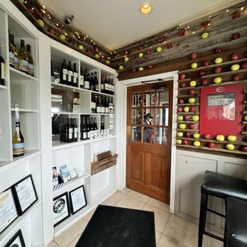 CK PEARL - Updated April 2025 - 240 Photos & 315 Reviews - 112 Main St