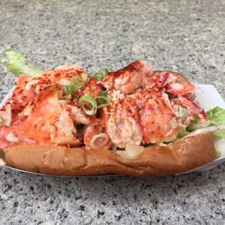 Red Hook Lobster Pound Truck - Maine lobster roll