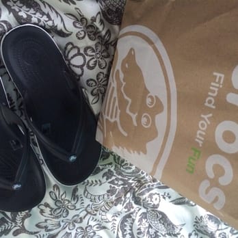 Crocs - Shoe Stores Near Me - Waipahu, Hawaii