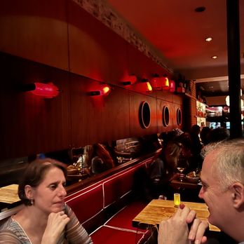Amelie - Inside - French Near Me - New York, New York Amelie - Inside - French Near Me - New York, New York
