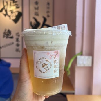 Momo Tea - Pistachio Jasmine Coconut Tea - Tea Rooms Near Me - San Francisco, California Momo Tea - Pistachio Jasmine Coconut Tea - Tea Rooms Near Me - San Francisco, California
