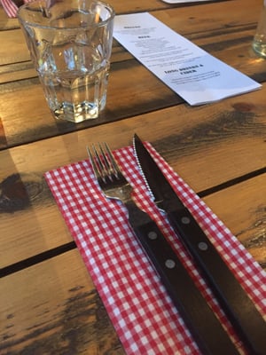 Pub Niska by null