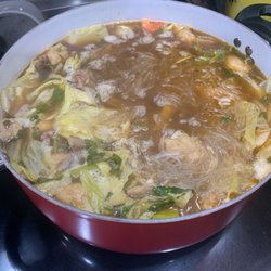 Hearty's - Lamb pot $50