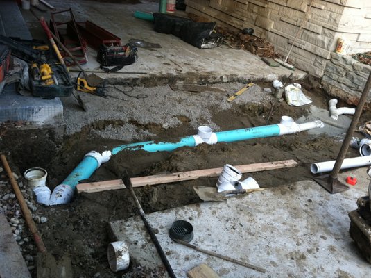 Tischbein Company Logo