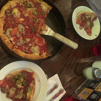 Gino's East - South Loop - Vegan Deep Dish Pizza - Pizza Near Me - Chicago, Illinois Gino's East - South Loop - Vegan Deep Dish Pizza - Pizza Near Me - Chicago, Illinois