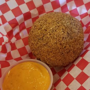 Crawfish Hut - Cajun/Creole Near Me - La Porte, Texas