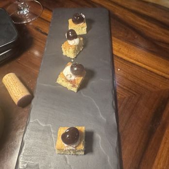 Alfredo Di Roma - Complimentary Dessert - Italian Near Me - México, D.F., DIF Alfredo Di Roma - Complimentary Dessert - Italian Near Me - México, D.F., DIF