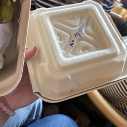 Tacos Y Cemitas El Monchis - Ants also on the outside of the tray