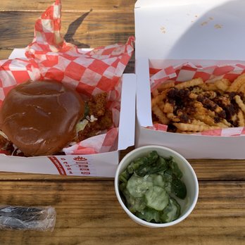 JAM Hot Chicken - Bun was perfectly buttered and the pickles were amazing! - Chicken Shop Near Me - Winter Park, Florida JAM Hot Chicken - Bun was perfectly buttered and the pickles were amazing! - Chicken Shop Near Me - Winter Park, Florida