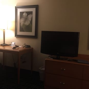 Fairfield by Marriott Inn & Suites Woodbridge - Inside one of the rooms - Hotels Near Me - Avenel, New Jersey Fairfield by Marriott Inn & Suites Woodbridge - Inside one of the rooms - Hotels Near Me - Avenel, New Jersey