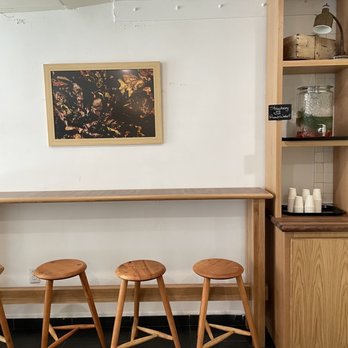 Rigor Hill Market - Strawberry and dill infused water - Cafes Near Me - New York, New York Rigor Hill Market - Strawberry and dill infused water - Cafes Near Me - New York, New York