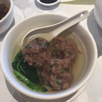 Fancy Chinese Cuisine - Chiu chow style beef balls. Tastes like regular beef balls but I prefer this one becase the soup make sit less dry. - Dim Sum Near Me - Markham, Ontario Fancy Chinese Cuisine - Chiu chow style beef balls. Tastes like regular beef balls but I prefer this one becase the soup make sit less dry. - Dim Sum Near Me - Markham, Ontario