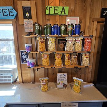 Covered Bridge Creamery - Coffee & Tea Near Me - Long Grove, Illinois