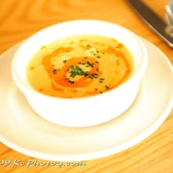 Roots Restaurant and Bar