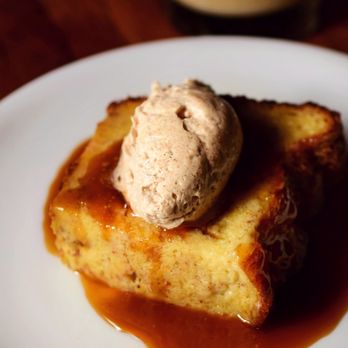 Bluebeard - Caramel Cinnamon Bread Pudding - New American Near Me - Indianapolis, Indiana